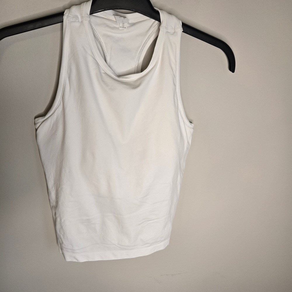 Yogalicious Seamless Carrie Tank Top White Racerback Built-in Shelf Bra Medium - Picture 2 of 9